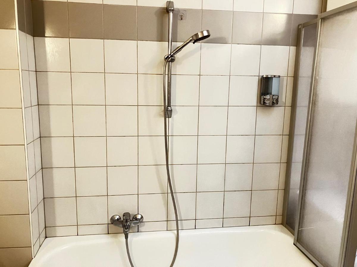 City Center Apartment Филлах Экстерьер фото
